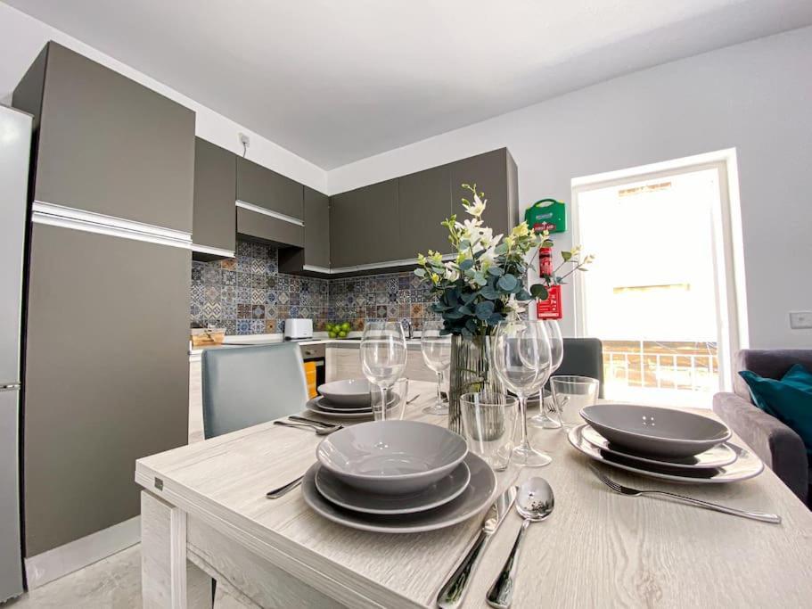 Lovely 1- Bedroom Apartment In Floriana Exterior foto